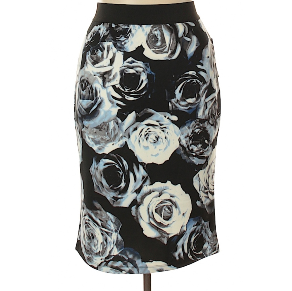 Floral Stretch Pencil Skirt